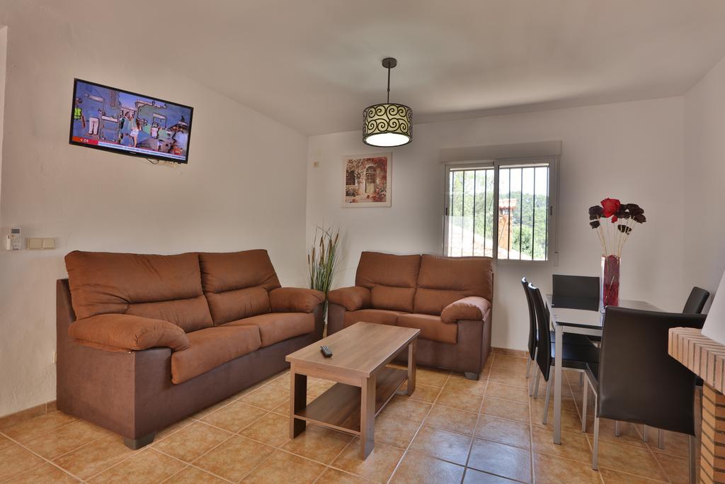 Apartamentos El Madronal Coto Rios Eksteriør bilde
