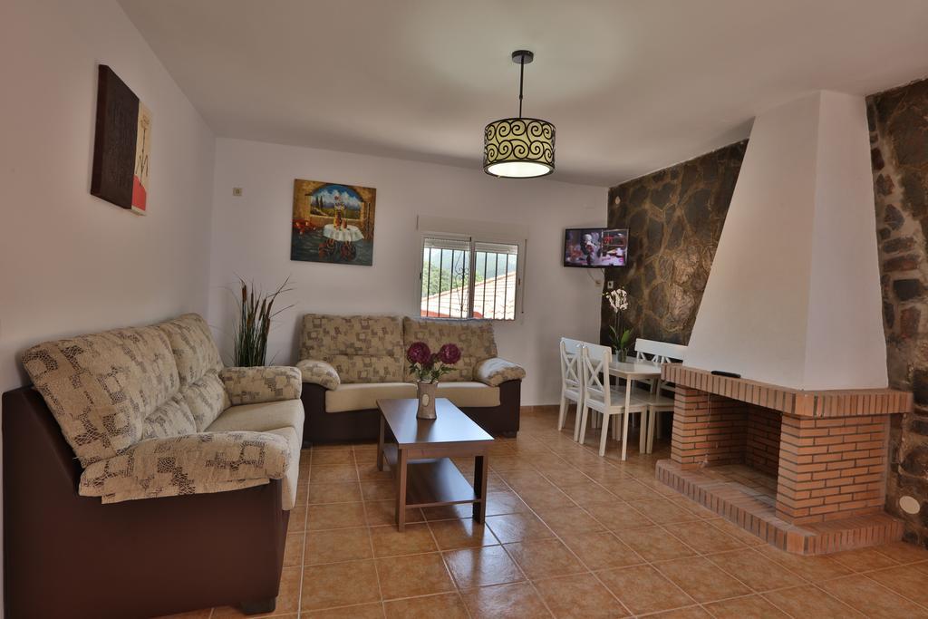Apartamentos El Madronal Coto Rios Eksteriør bilde