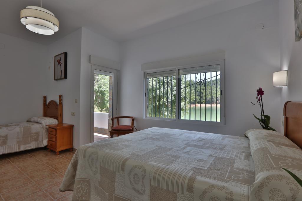 Apartamentos El Madronal Coto Rios Eksteriør bilde
