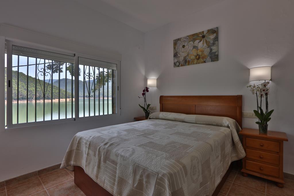Apartamentos El Madronal Coto Rios Eksteriør bilde