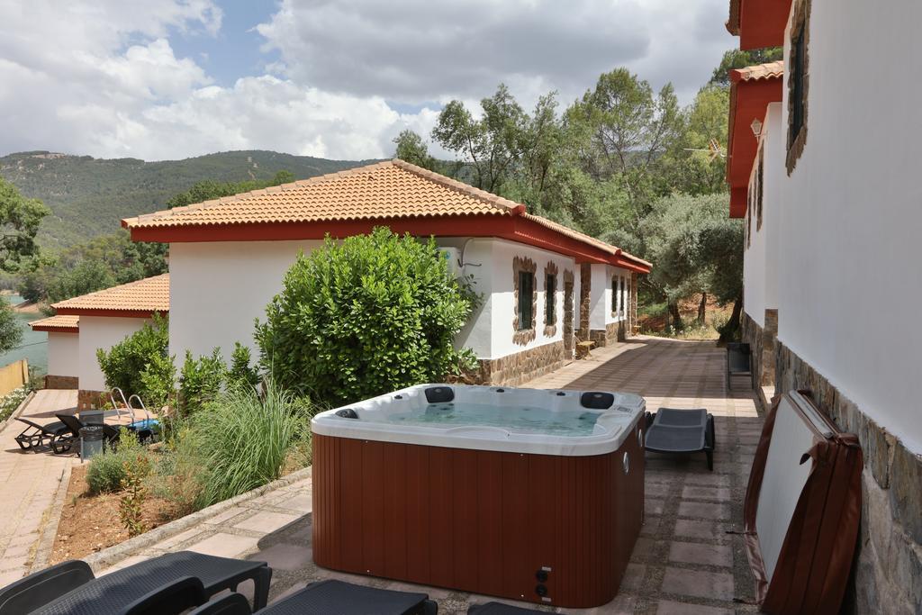 Apartamentos El Madronal Coto Rios Eksteriør bilde